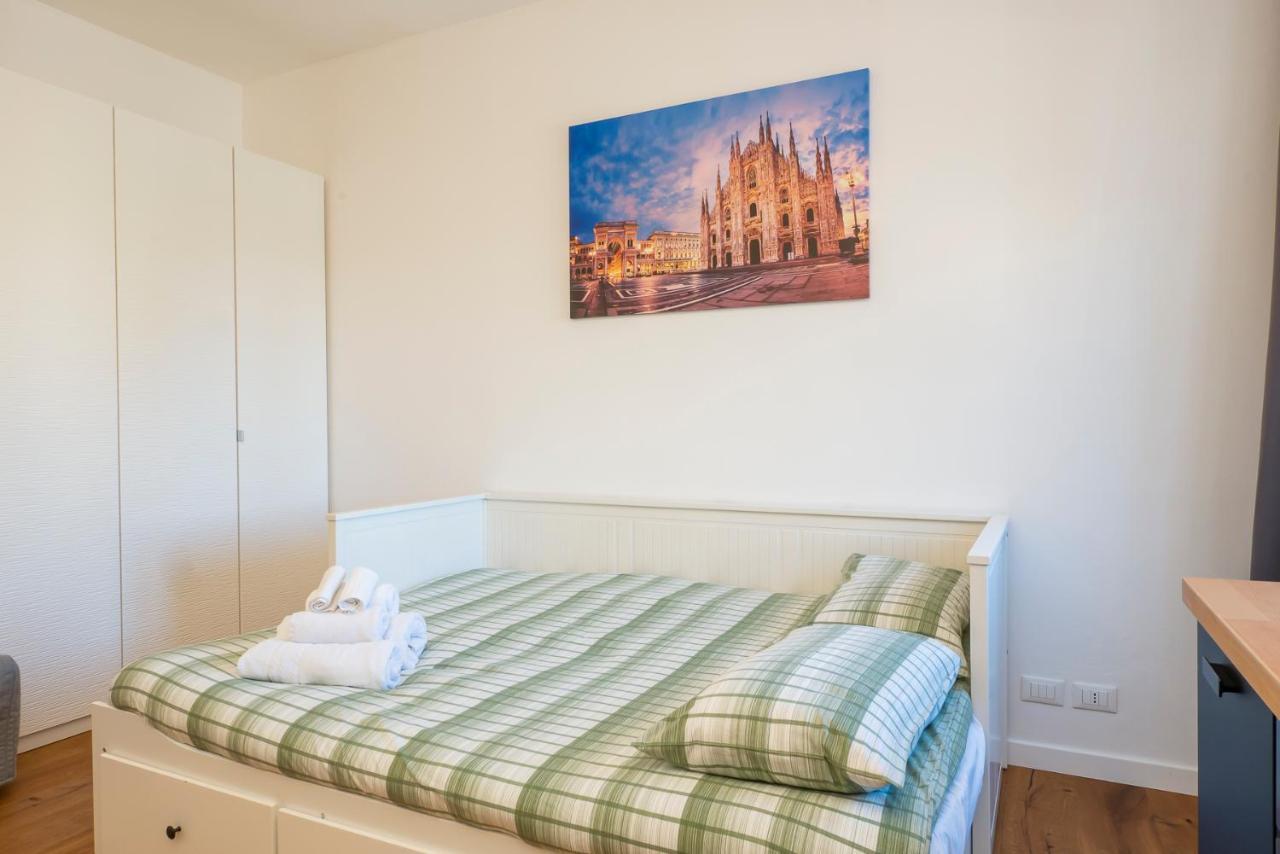 I Host Apartment - Fiuggi 59 Milan Exterior photo